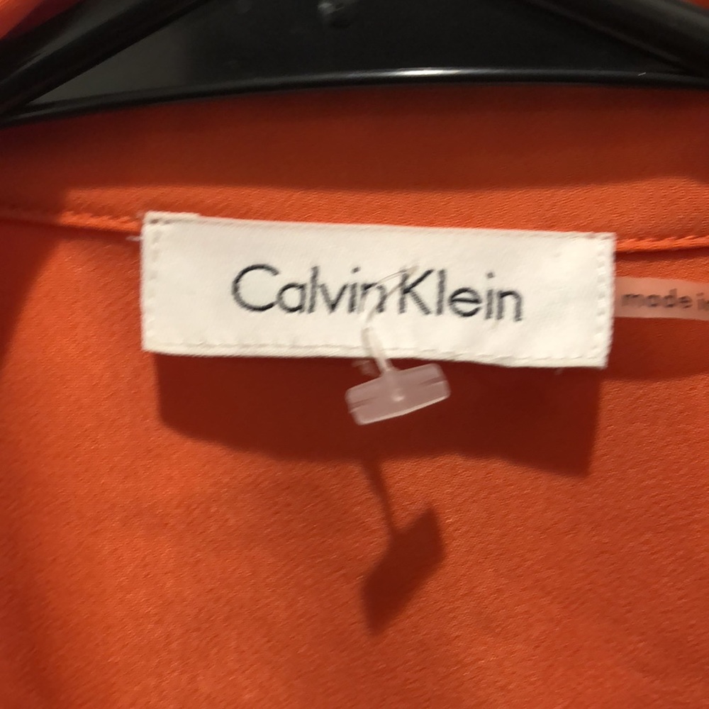 Calvin Klein sleeveless blouse size large - Picture 2 of 3